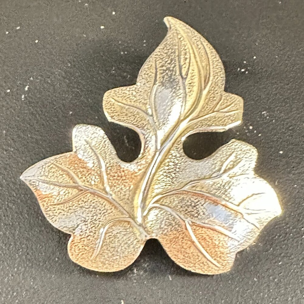Jewlart Sterling Silver Leaf Brooch 6g Vintage Textured Botanical Pin
